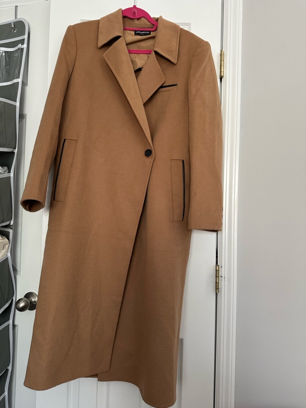 Lamarque Camel Single-Button Tailored Trench Coat - Picture 2 of 5